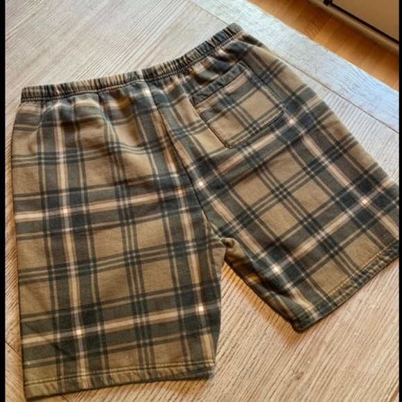 Supreme Plaid Sweatshorts - Brown XL (SOLD) - Picture 3 of 6